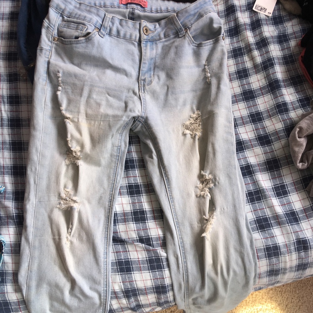 Ripped jeans